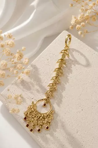 Mehendi gold oxidsed plated red american diamond maang tikka