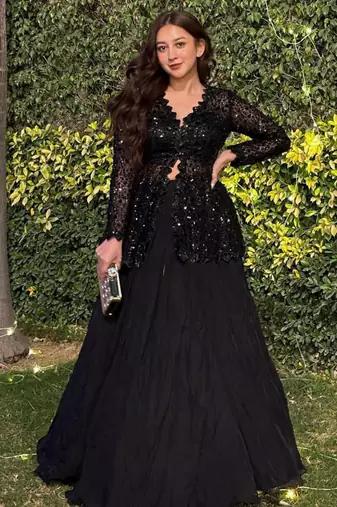 black georgette plain traditional lehenga choli with free size upto 42