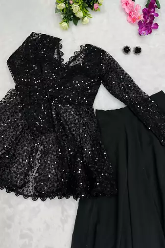 black georgette plain traditional lehenga choli with free size upto 42