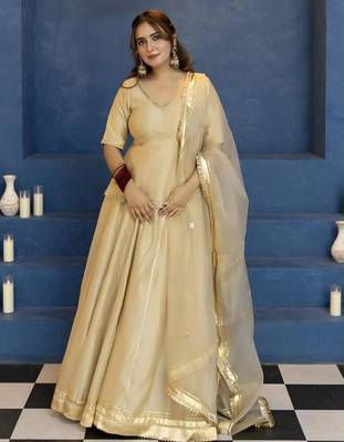 gold silk blend embroidered traditional lehenga choli 2