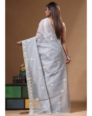 Grey supernet with embroidery saree with blouse piece 3