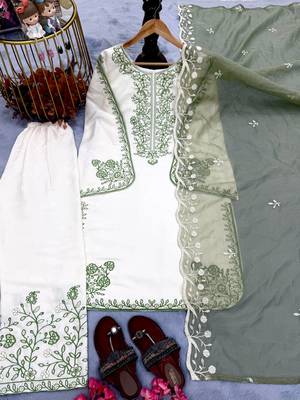 Light Green Color Embroidery And Thread Work Silk Blend Salwar Suit 5
