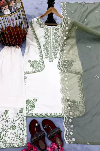 Light Green Color Embroidery And Thread Work Silk Blend Salwar Suit