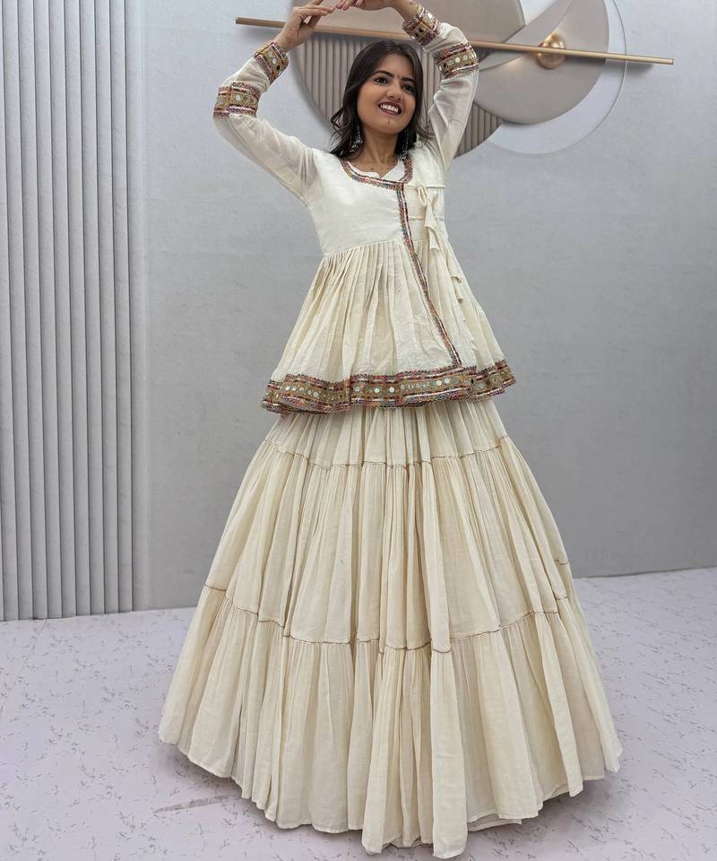 Navratri Special Off White Kediya Style Cotton Chaniya Choli