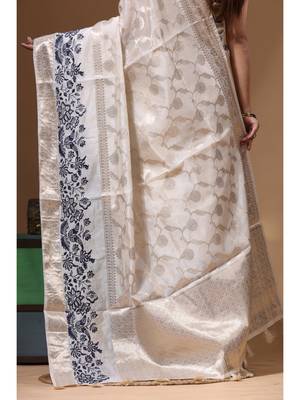 off-white jacquard with embroidery saree with blouse piece 4