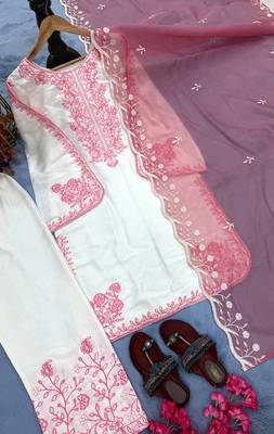 Light Pink Color Embroidery And Thread Work Silk Blend Salwar Suit 3