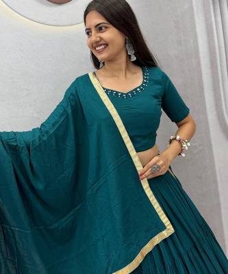 Garba Special Green Cotton Lehenga Choli with Handmade Mirror Work 3