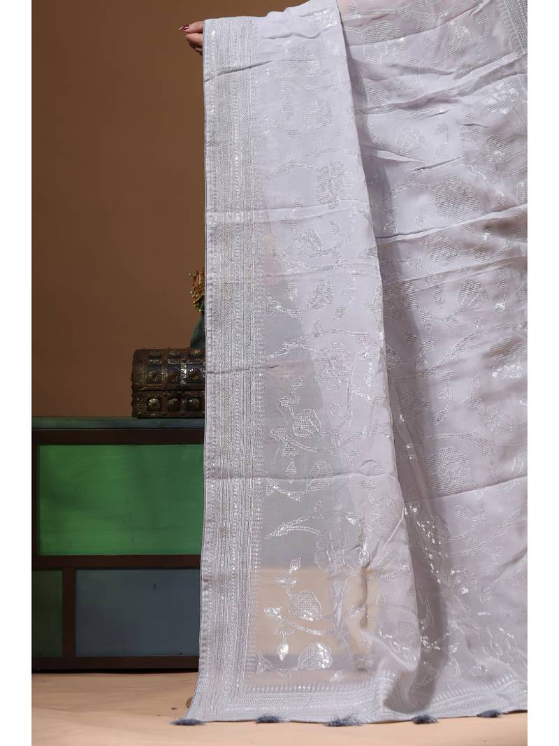 Grey viscose organza with embroideery saree with blouse piece