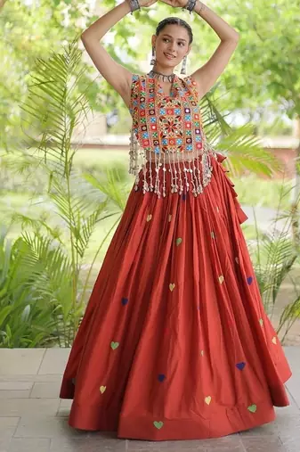 Kora Cotton Navratri Lehenga Choli with Heart Thread Embroidery, Gamthi Mirror Work & Latkan