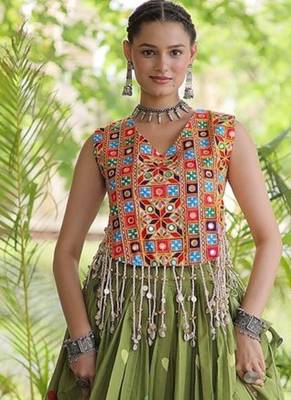 Kora Cotton Navratri Lehenga Choli with Thread Embroidery Gamthi Mirror Work & Latkan - free size 2