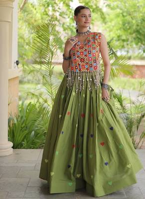 Kora Cotton Navratri Lehenga Choli with Thread Embroidery Gamthi Mirror Work & Latkan - free size 1