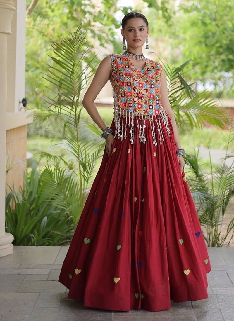Kora Cotton Navratri Lehenga Choli with Heart Thread Embroidery, Gamthi Mirror Work & Latkan