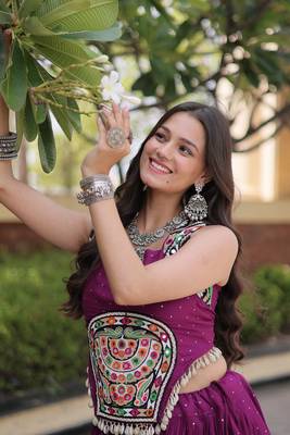Reyon Mukesh Work Lehenga Choli with Gamthi Mirror Work & Patti Lace Full Stitched  Wedding Wear Lehenga Set 4