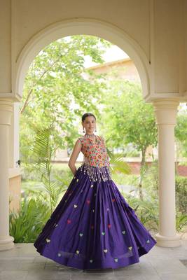 Kora Cotton Navratri Lehenga Choli with Thread Embroidery Gamthi Mirror Work & Latkan - free size 5