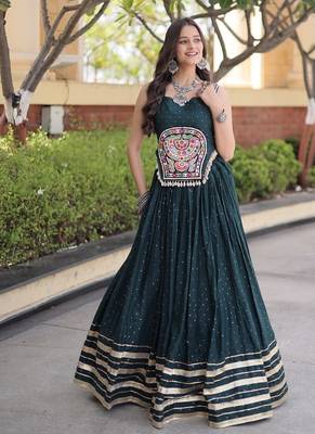 rayon Work Lehenga Choli with Gamthi Mirror Work & Patti Lace Full Stitched Wedding Wear Lehenga Set - free size 2