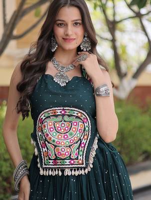 rayon Work Lehenga Choli with Gamthi Mirror Work & Patti Lace Full Stitched Wedding Wear Lehenga Set - free size 4