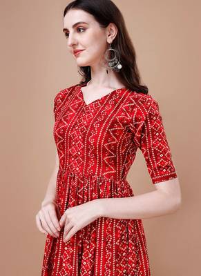 RED BANDHANI FOLI PRINT DESIGN WORK WITH RAYON FABRIC KURTI  2