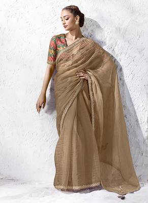 beige faux organza saree with printed blouse 1