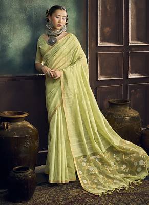 Light green faux cotton handloom saree with golden border 3