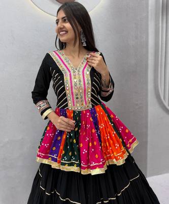 Black Color Gamthi work & mirror work Cotton Navratri Lahenga Kediyu Set 2