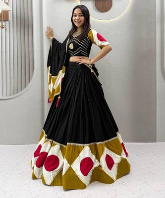 Black Color Gota patti lace & Print Lace Cotton Navratri Lahenga Choli Set 3
