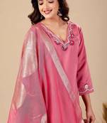 Pink cotton embellished kurta set