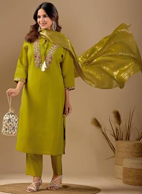 Lime cotton blend embellished kurta set 2