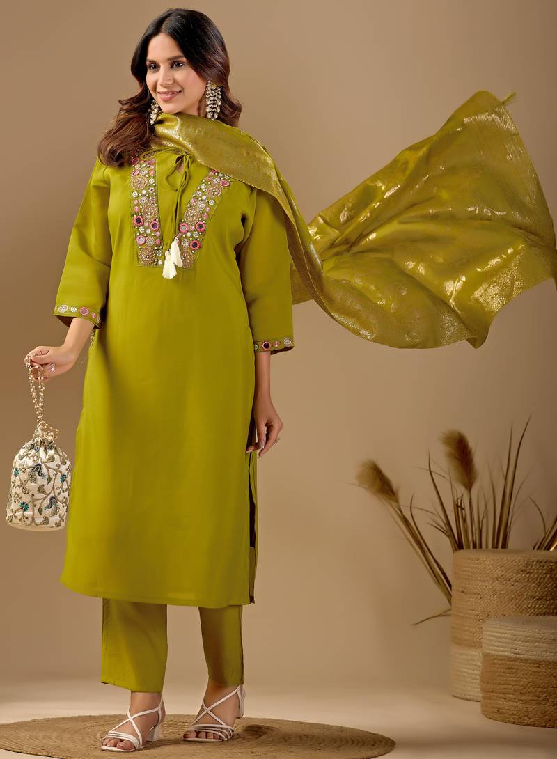 Lime cotton blend embellished kurta set