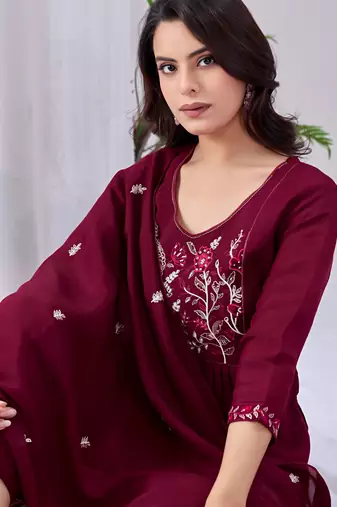 Maroon cotton embroidered kurta set