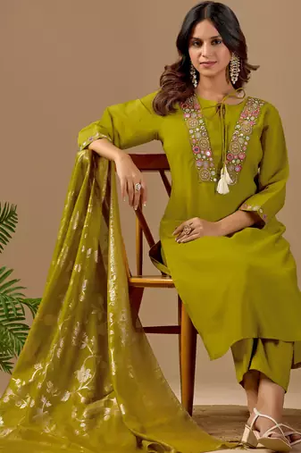 Lime cotton blend embellished kurta set