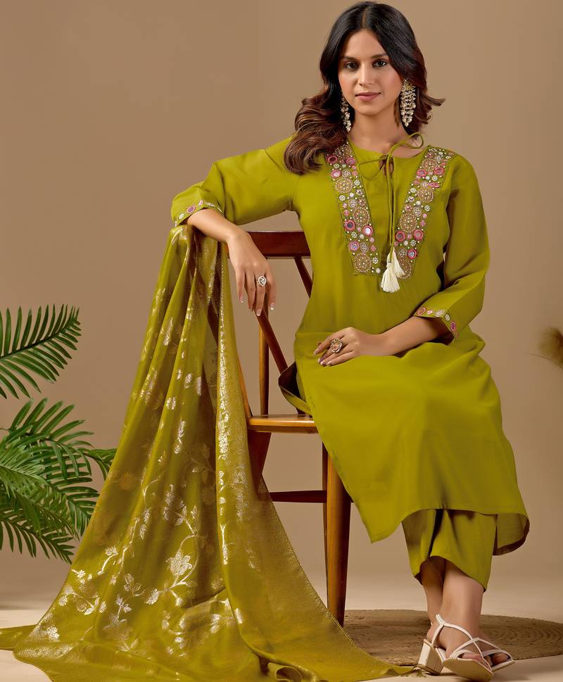 Lime cotton blend embellished kurta set