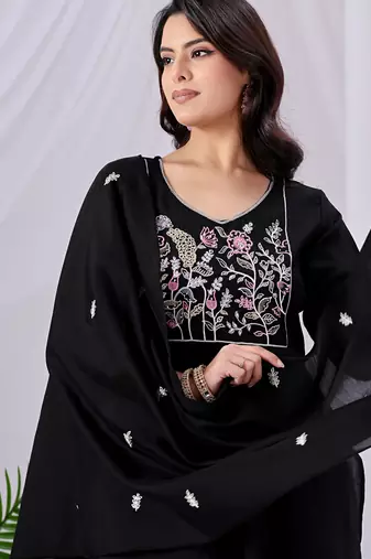 Black cotton embroidered kurta set