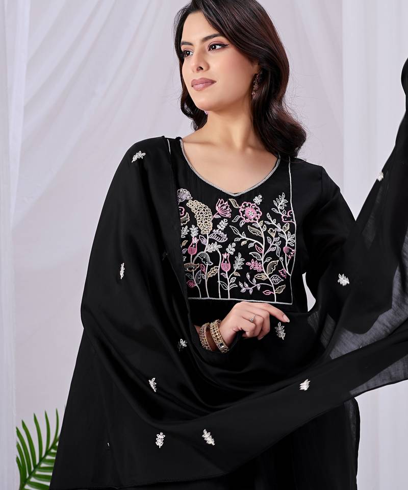 Black cotton embroidered kurta set