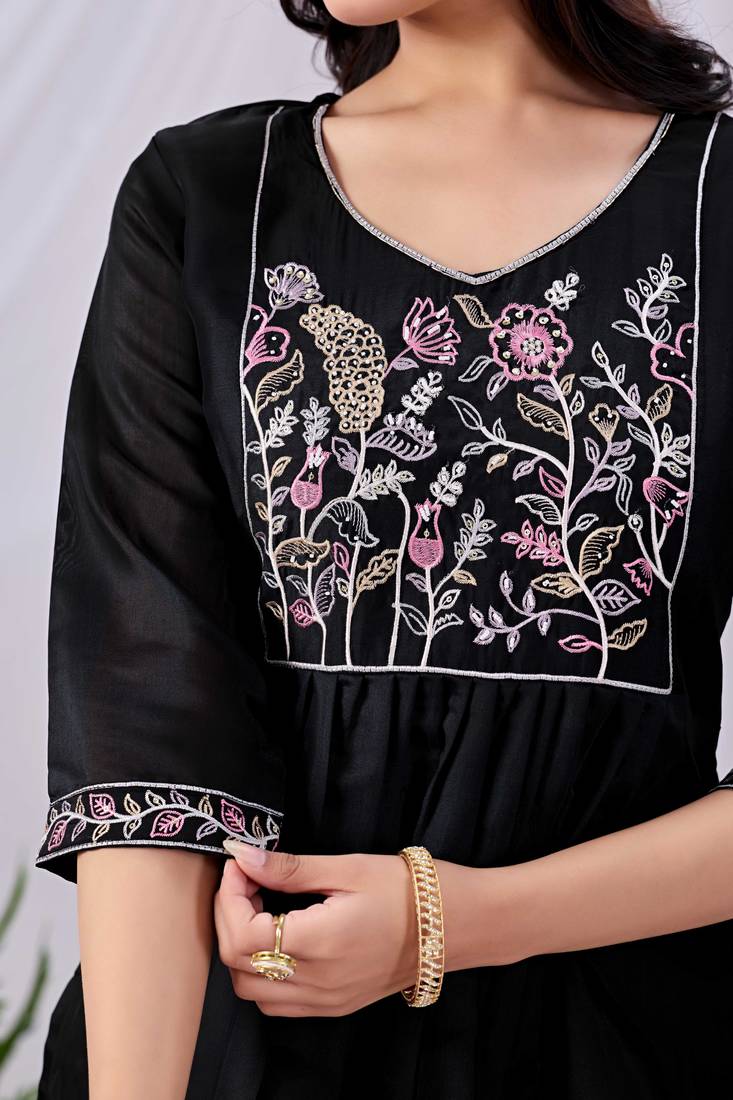 Black cotton embroidered kurta set