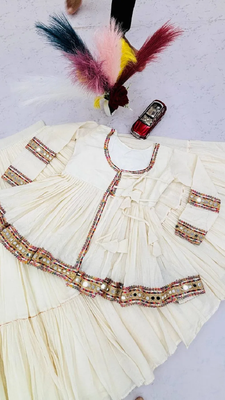 Navratri Special Off White Kediya Style Cotton Chaniya Choli 5