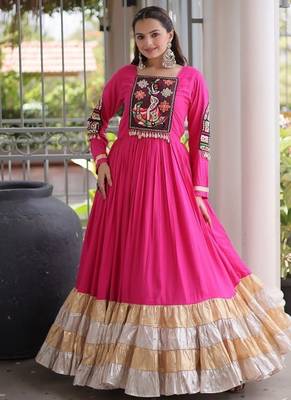 Reyon kutchi gamthi gown 12 meter flair 4-layer zari patta stitching full sleeves patch work 1