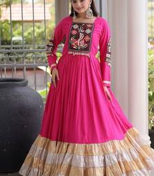 Reyon kutchi gamthi gown 12 meter flair 4-layer zari patta stitching full sleeves patch work
