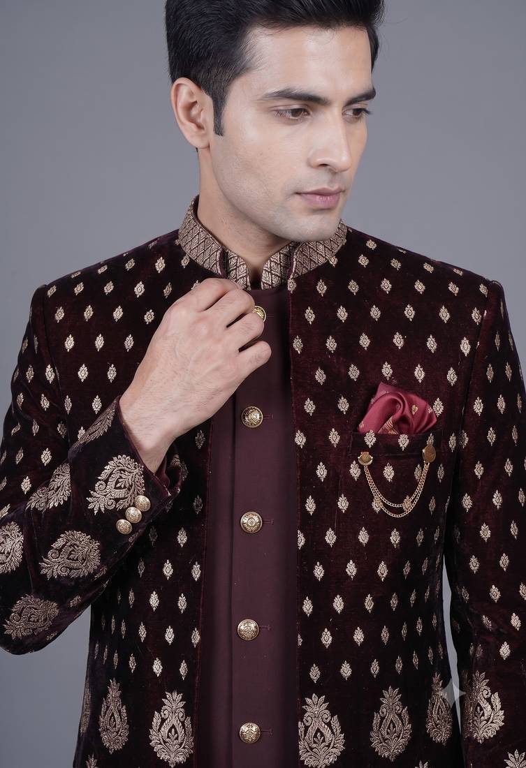 Maroon brocade open jodhpuri suit for men