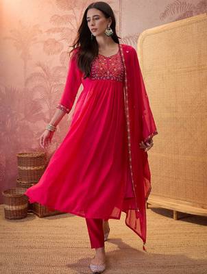 Rani chanderi cotton embroidered kurta set. 4
