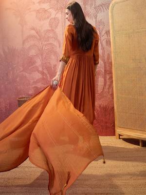 Rust chanderi cotton embroidered kurta set. 5