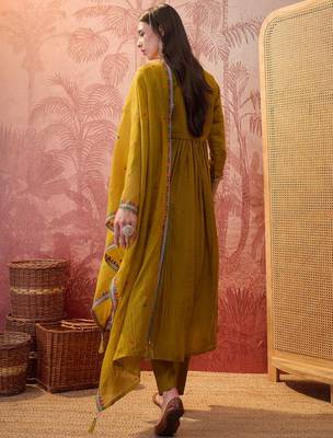Olive chanderi cotton embroidered kurta set. 5