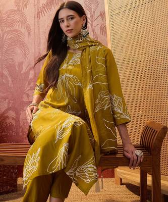 Olive chanderi cotton embroidered kurta set. 1