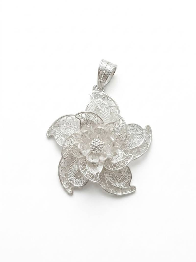 925 sterling silver rose bloom filigree pendant for women