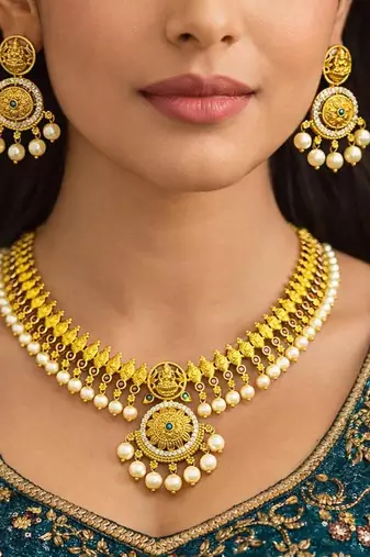 Antique Gold Temple Jewelry Set: Lakshmi Choker, Pearl Earrings, South Indian Bridal Necklace