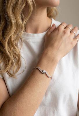 92.5 sterling silver infinity wave diamond bracelet for women 4
