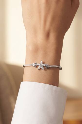 925 silver floral bloom bracelet for women