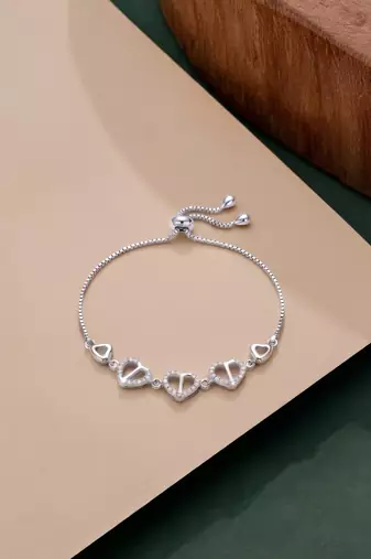 925 silver interlocking heart bracelet for women