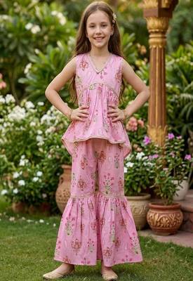 Pink and green printed cotton festive wear kurta set 2