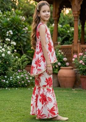 White and red printed cotton festive wear kurta set 3