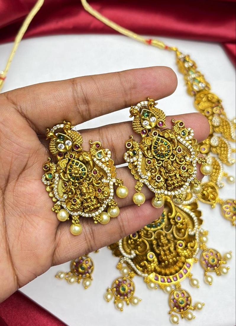 South Indian Temple Jewelry Set, Antique Gold Lakshmi Necklace Earrings, Bridal Wedding Pearl Jewellery